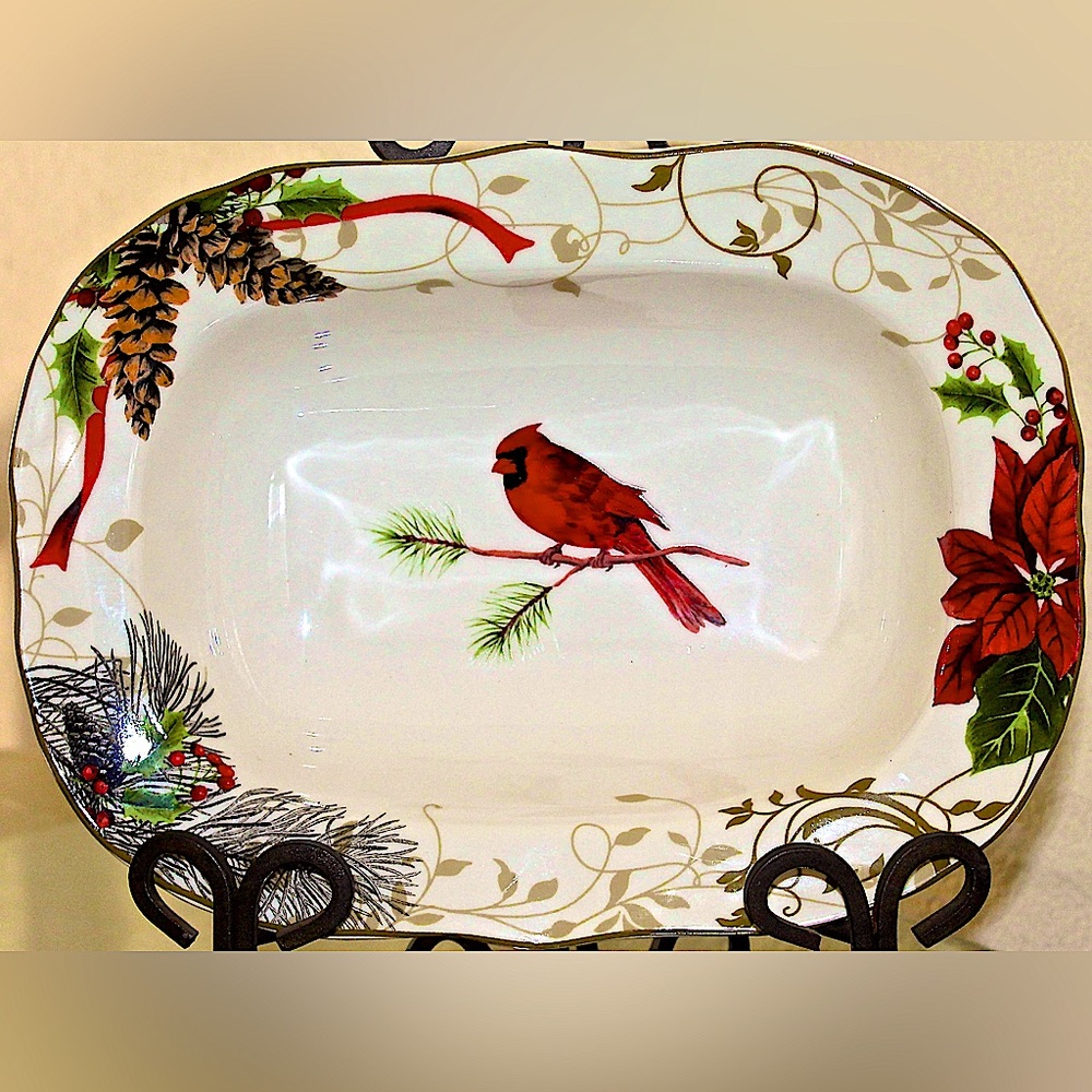 222 FIFTH HOLIDAY WISHES OVAL VEGETABLE BOWL RED CARDINEL PINE CONES NEW